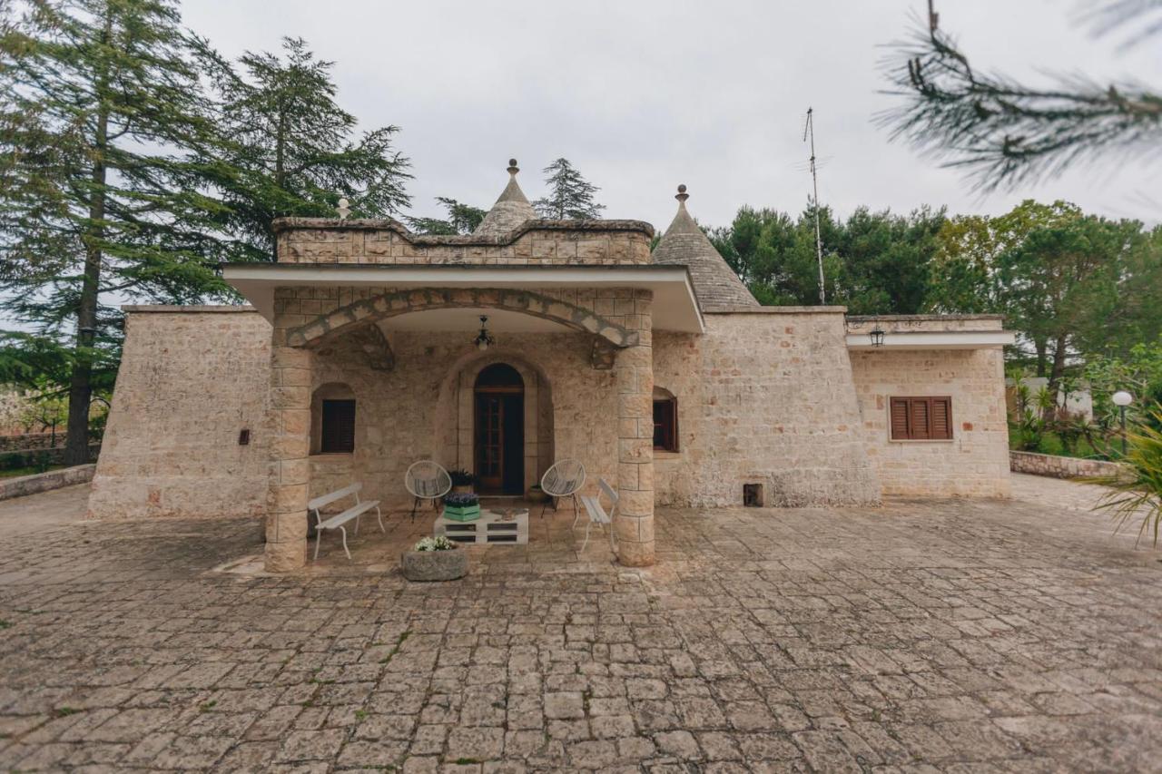 Trulli Pinnacoli Locorotondo Exterior photo