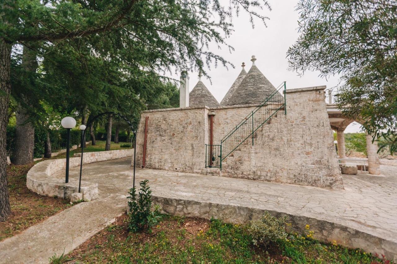 Trulli Pinnacoli Locorotondo Exterior photo